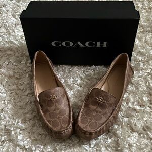 Casual Coach Loafers Size 8 Tan